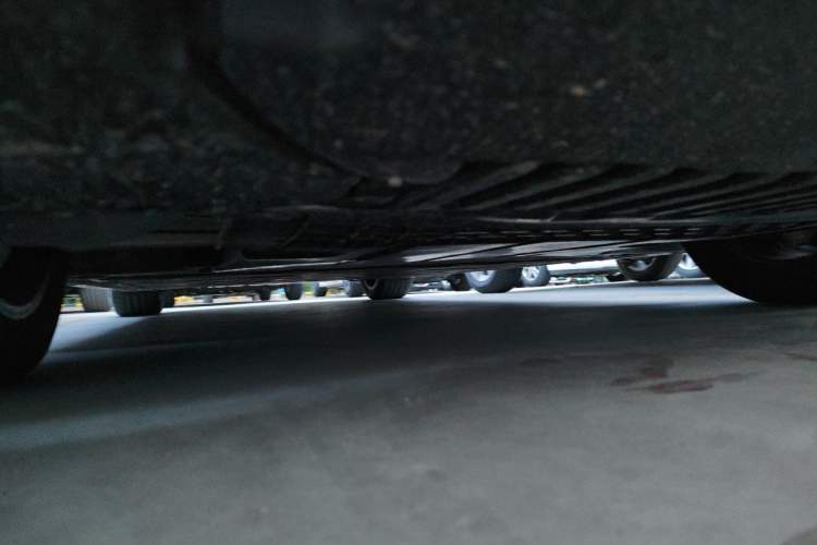 Used Mercedes-Benz EQE 2025 500 4MATIC Pioneer Edition Chassis Front Right