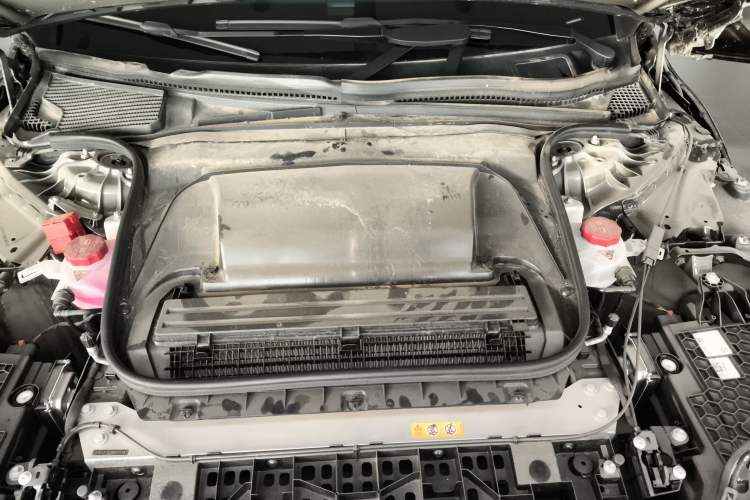 Used Mercedes-Benz EQE 2025 500 4MATIC Pioneer Edition Engine Bay