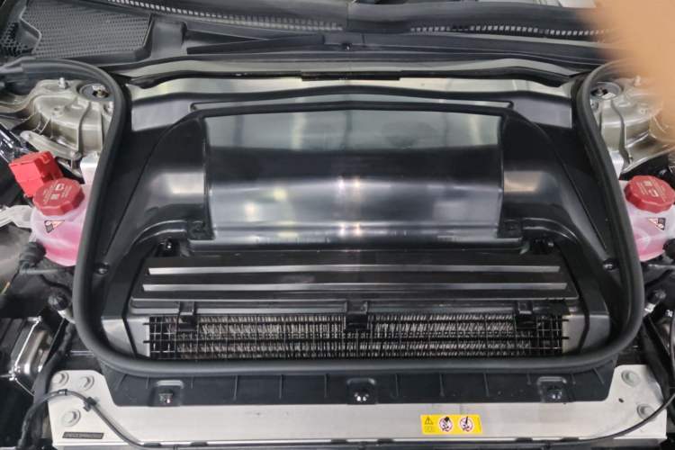 Used Mercedes-Benz EQE 2025 500 4MATIC Pioneer Edition Engine Bay