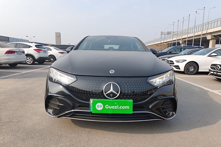 Used Mercedes-Benz EQE 2025 500 4MATIC Pioneer Edition Exterior 1