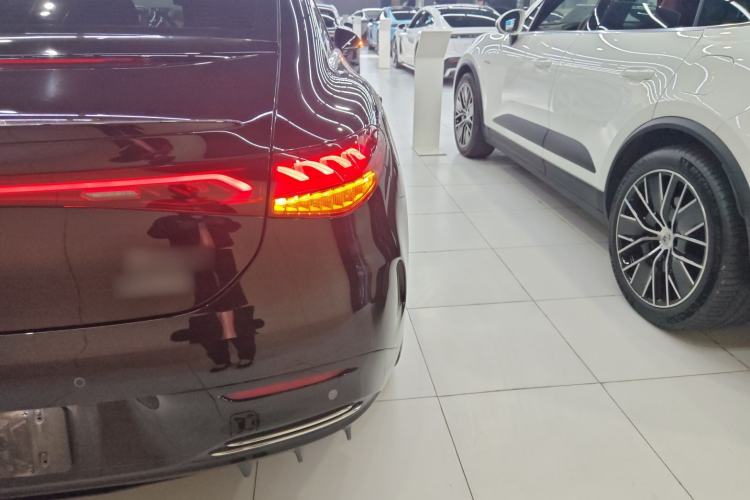 Used Mercedes-Benz EQE 2025 500 4MATIC Pioneer Edition Exterior 6