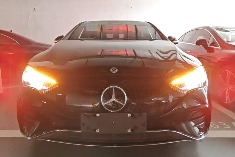 Used Mercedes-Benz EQE 2025 500 4MATIC Pioneer Edition Front