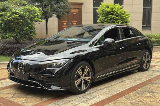 Used Mercedes-Benz EQE 2025 500 4MATIC Luxury Edition