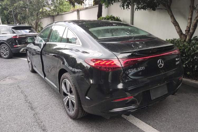 Used Mercedes-Benz EQE 2025 500 4MATIC Pioneer Edition Rear Left 45 Deg