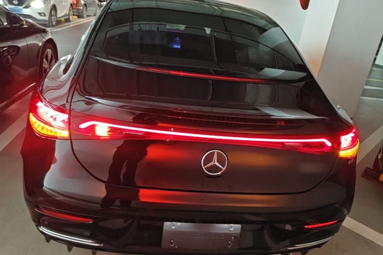 Used Mercedes-Benz EQE 2025 500 4MATIC Pioneer Edition Rear