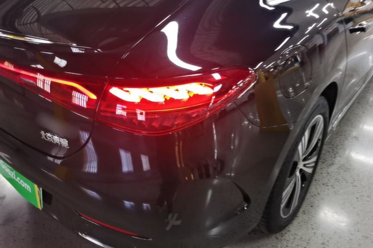 Used Mercedes-Benz EQE 2025 500 4MATIC Pioneer Edition Right Rear Taillight