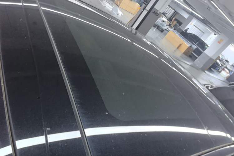 Used Mercedes-Benz EQE 2025 500 4MATIC Pioneer Edition Roof