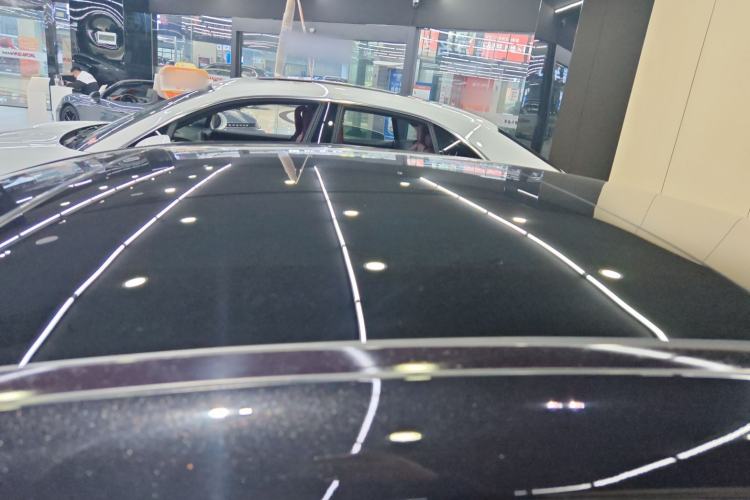 Used Mercedes-Benz EQE 2025 500 4MATIC Pioneer Edition Roof