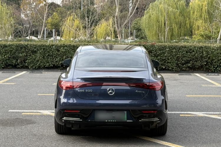 Used Mercedes-Benz EQE 2025 500 4MATIC Luxury Edition Exterior 7