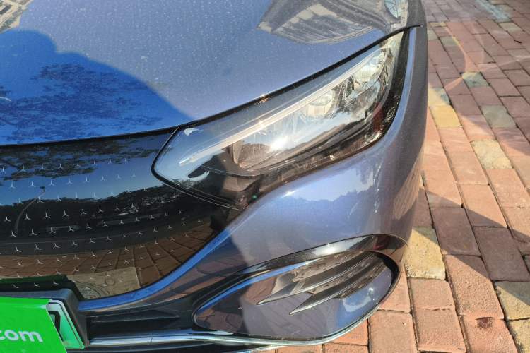 Used Mercedes-Benz EQE 2025 500 4MATIC Luxury Edition Left Front Headlight
