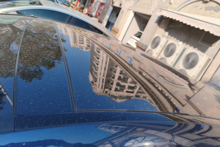 Used Mercedes-Benz EQE 2025 500 4MATIC Luxury Edition Roof