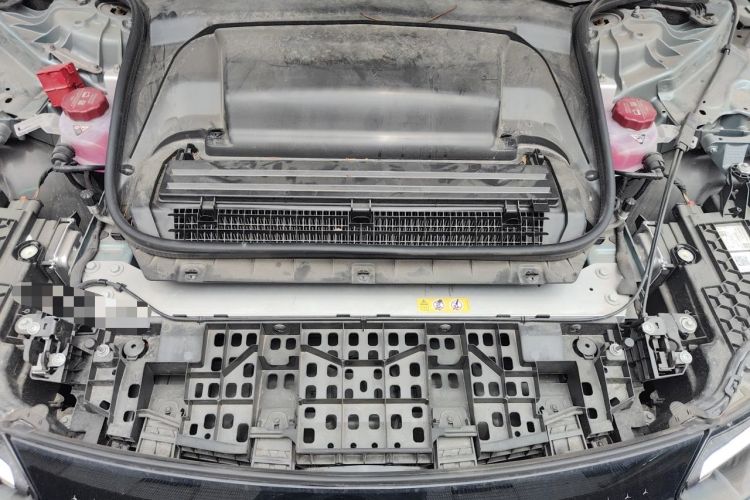 Used Mercedes-Benz EQE 2025 500 4MATIC Luxury Edition Engine Bay