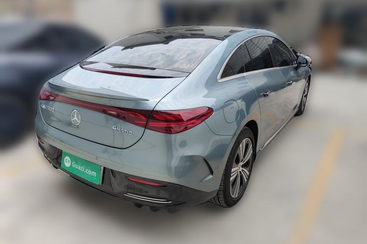 Used Mercedes-Benz EQE 2025 500 4MATIC Luxury Edition Rear Right 45 Deg