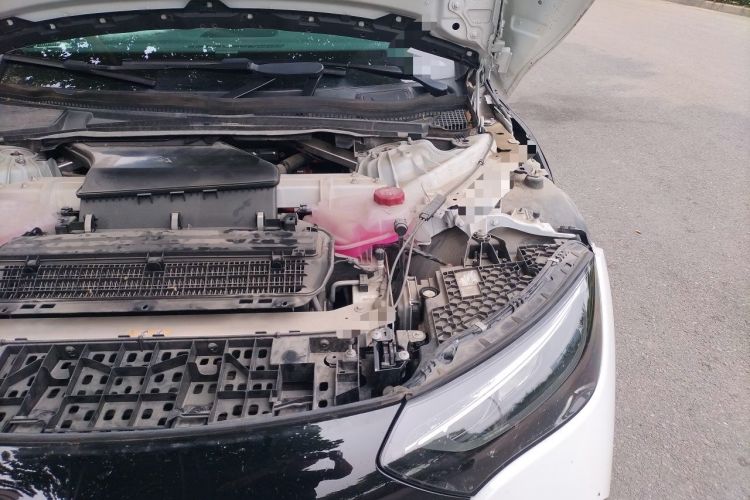 Used Mercedes-Benz EQE 2025 500 4MATIC Pioneer Edition Engine Bay Left