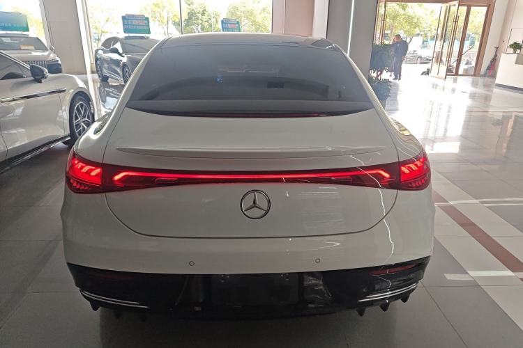 Used Mercedes-Benz EQE 2025 500 4MATIC Pioneer Edition Rear