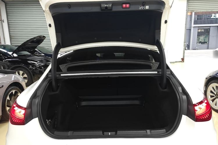 Used Mercedes-Benz EQE 2025 500 4MATIC Pioneer Edition Trunk