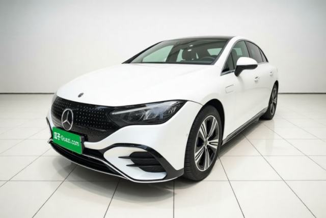 Mercedes-Benz EQE 2025 500 4MATIC Pioneer Edition с пробегом