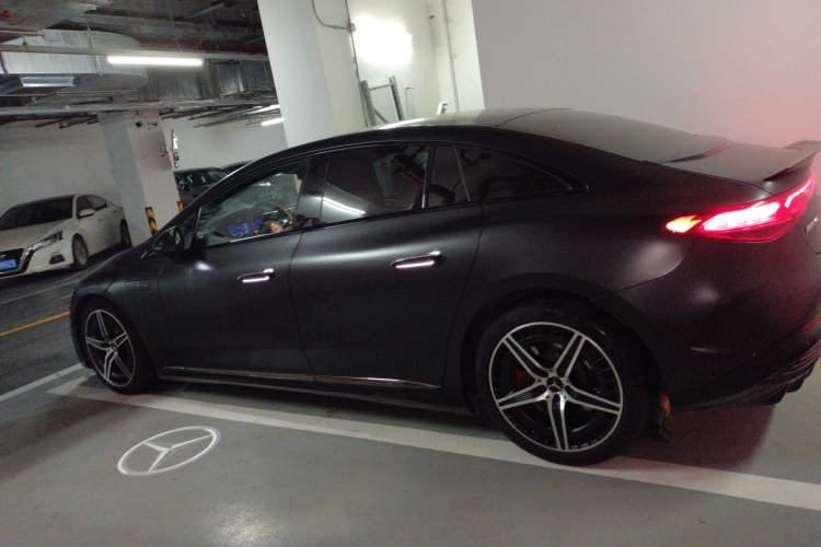 Used Mercedes-Benz EQE AMG 2023 AMG EQE 53 4MATIC+ Exterior 3
