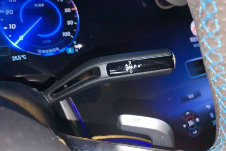 Used Mercedes-Benz EQE AMG 2023 AMG EQE 53 4MATIC+ Gear Lever