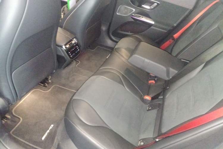 Used Mercedes-Benz EQE AMG 2023 AMG EQE 53 4MATIC+ Interior 4