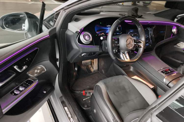 Used Mercedes-Benz EQE AMG 2023 AMG EQE 53 4MATIC+ Interior 3