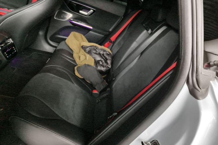 Used Mercedes-Benz EQE AMG 2023 AMG EQE 53 4MATIC+ Interior 4
