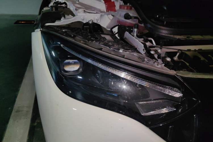 Used Mercedes-Benz EQE AMG 2023 AMG EQE 53 4MATIC+ Right Front Headlight