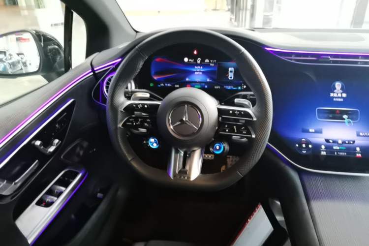 Used Mercedes-Benz EQE AMG 2023 AMG EQE 53 4MATIC+ Steering Wheel