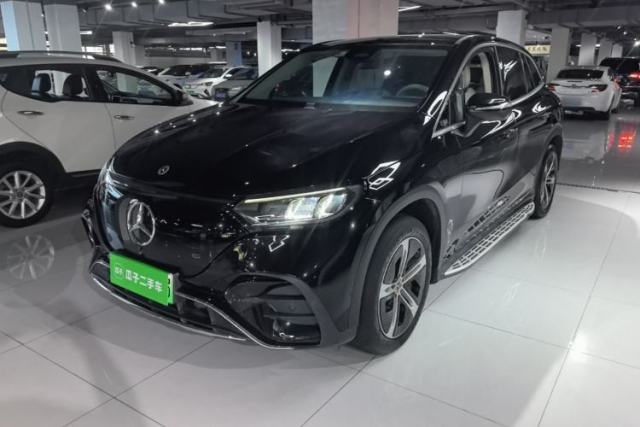 Ojetý Mercedes-Benz EQE SUV 2023 350 4MATIC Pioneer Edition