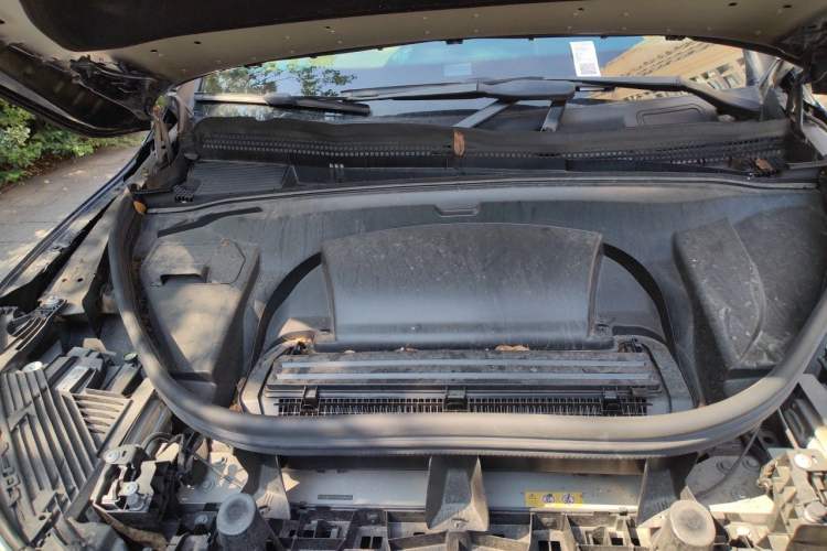 Used Mercedes-Benz EQE SUV 2023 350 4MATIC Luxury Edition Engine Bay