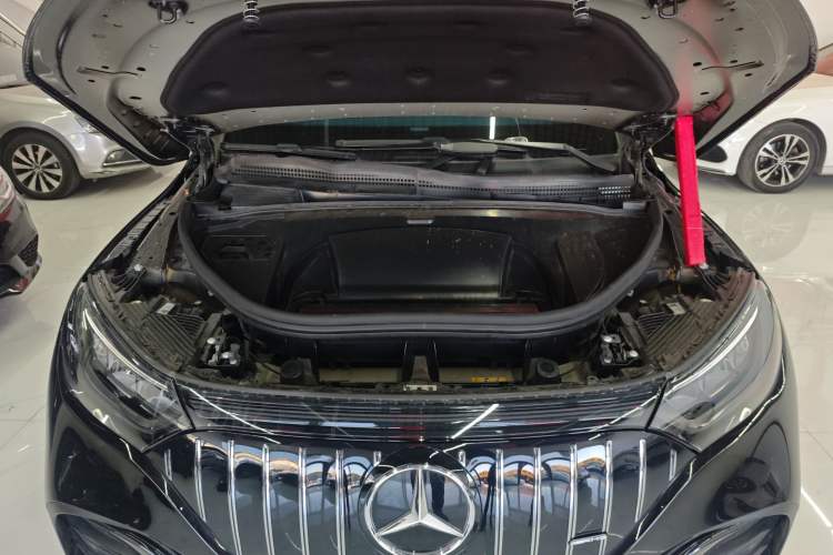 Used Mercedes-Benz EQE SUV 2023 350 4MATIC Pioneer Edition Engine Bay