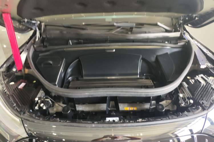 Used Mercedes-Benz EQE SUV 2023 350 4MATIC Pioneer Edition Engine Bay