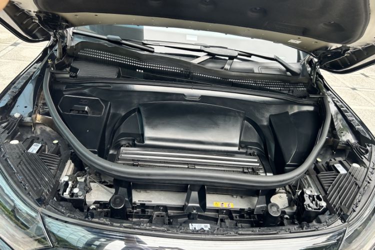 Used Mercedes-Benz EQE SUV 2023 350 4MATIC Pioneer Edition Engine Bay