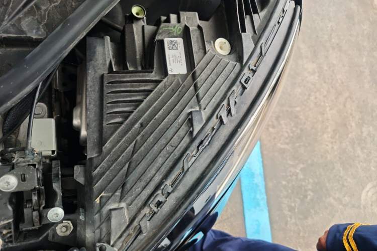 Used Mercedes-Benz EQE SUV 2023 350 4MATIC Pioneer Edition Engine Bay Left
