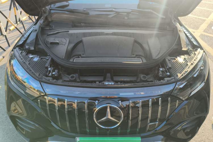 Used Mercedes-Benz EQE SUV 2023 500 4MATIC Special Edition Engine Bay