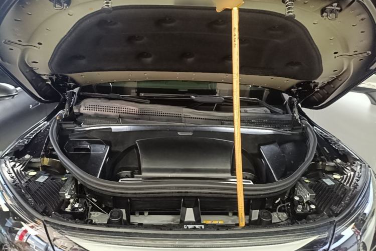 Used Mercedes-Benz EQE SUV 2023 500 4MATIC Special Edition Engine Bay