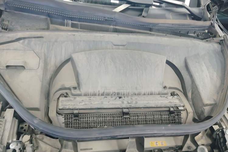 Used Mercedes-Benz EQE SUV 2023 350 4MATIC Pioneer Edition Engine Bay