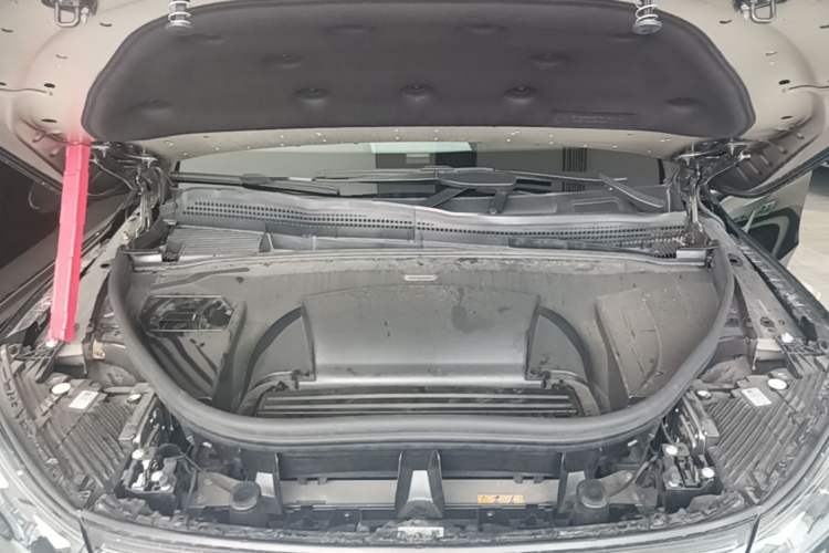 Used Mercedes-Benz EQE SUV 2023 500 4MATIC Special Edition Engine Bay