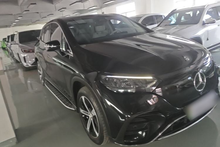 Used Mercedes-Benz EQE SUV 2023 350 4MATIC Pioneer Edition Exterior 1
