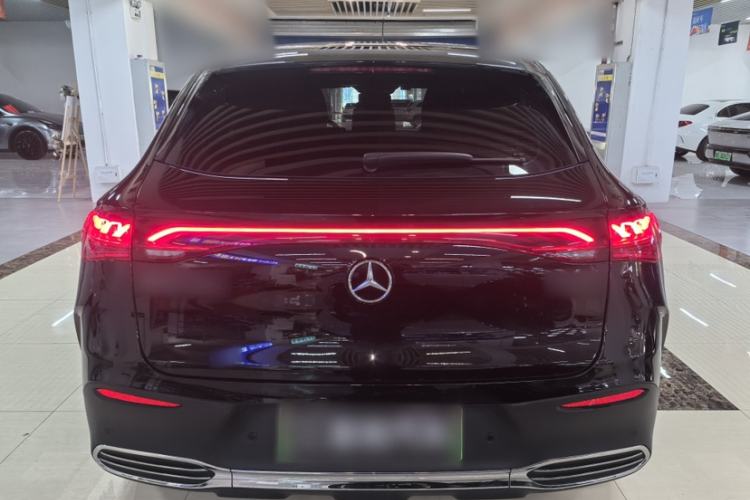 Used Mercedes-Benz EQE SUV 2023 350 4MATIC Luxury Edition Exterior 2