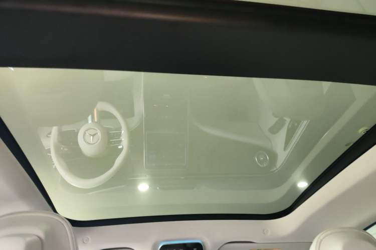 Used Mercedes-Benz EQE SUV 2023 350 4MATIC Pioneer Edition Headliner