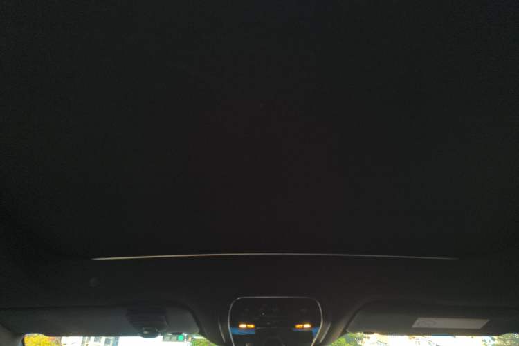 Used Mercedes-Benz EQE SUV 2023 500 4MATIC Special Edition Headliner
