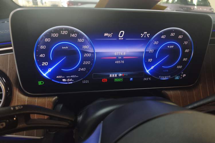 Used Mercedes-Benz EQE SUV 2023 350 4MATIC Pioneer Edition Instrument Cluster