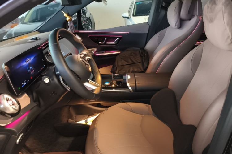 Used Mercedes-Benz EQE SUV 2023 500 4MATIC Special Edition Left Front Seat