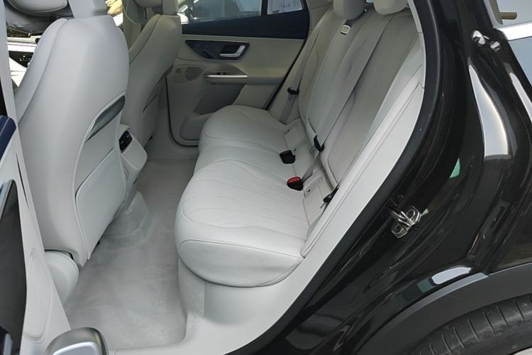 Used Mercedes-Benz EQE SUV 2023 350 4MATIC Luxury Edition Left Rear Seat