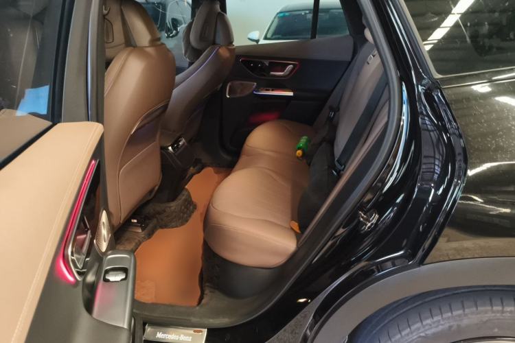 Used Mercedes-Benz EQE SUV 2023 500 4MATIC Special Edition Left Rear Seat