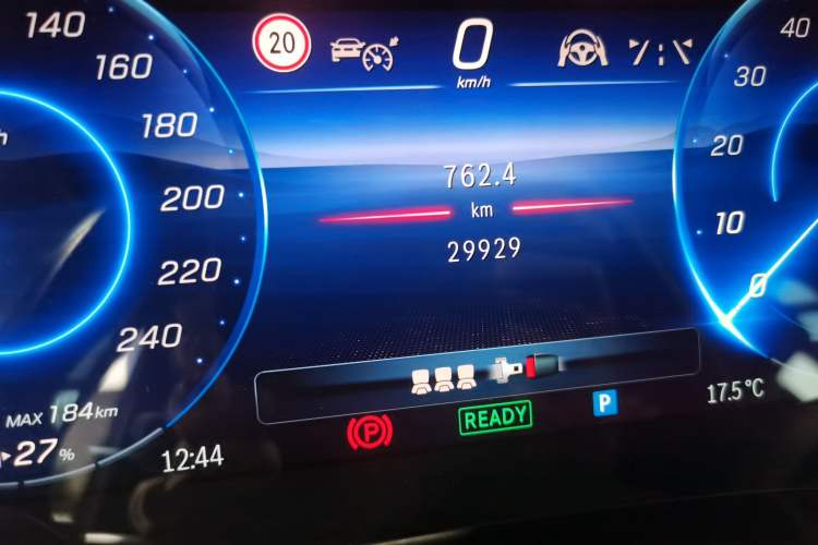 Used Mercedes-Benz EQE SUV 2023 500 4MATIC Odometer Close Up