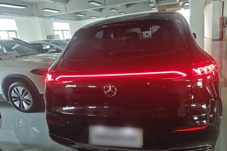 Used Mercedes-Benz EQE SUV 2023 350 4MATIC Pioneer Edition Rear