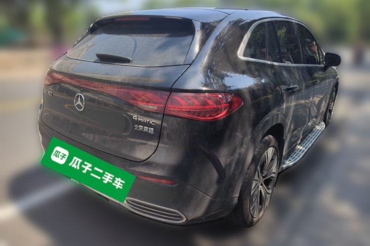 Used Mercedes-Benz EQE SUV 2023 350 4MATIC Luxury Edition Rear Right 45 Deg