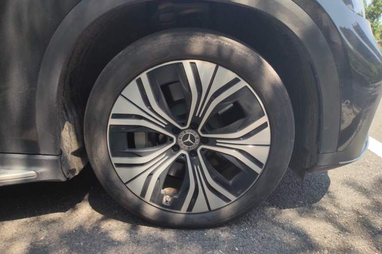 Used Mercedes-Benz EQE SUV 2023 350 4MATIC Luxury Edition Right Front Wheel Hub